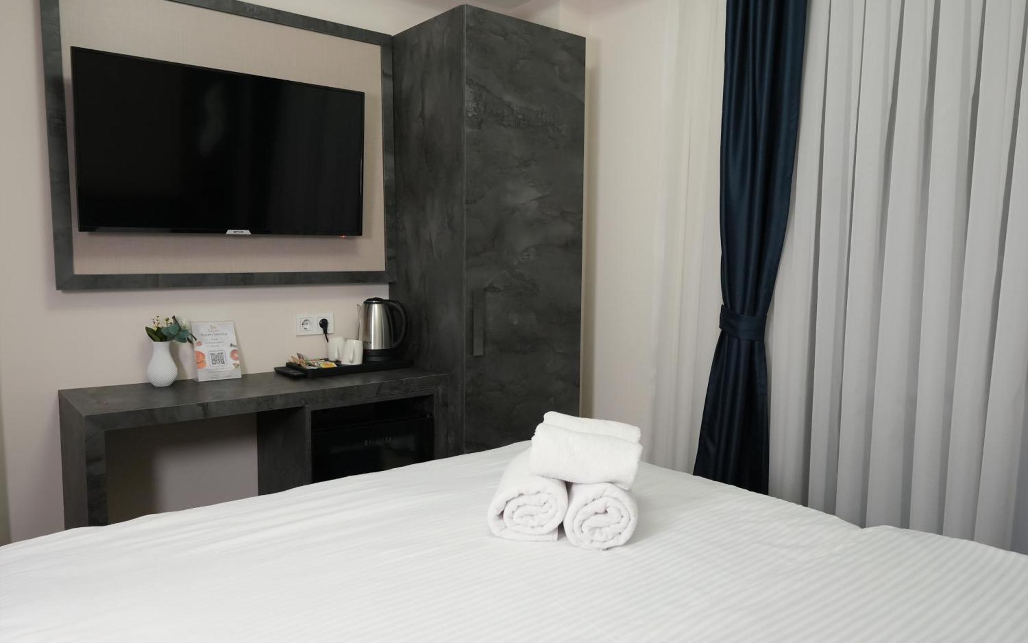 Hotel Lenus 3*
