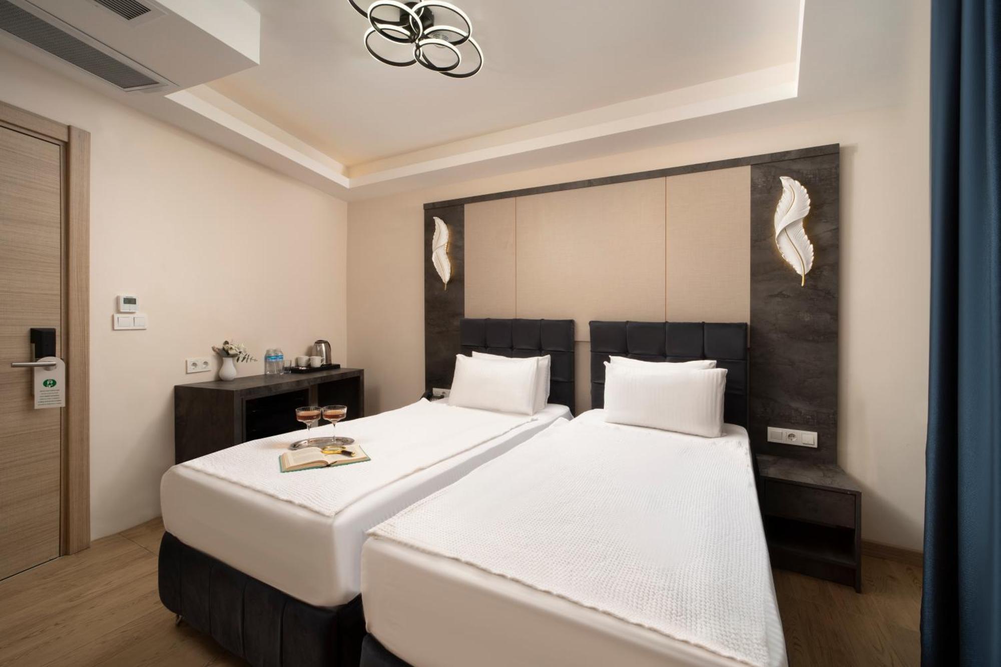 Hotel Lenus Hagia Sophia 3*